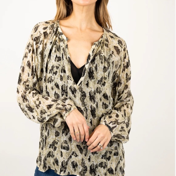 Rag & Bone Yuni Printed Blouse in Green - Picture 5 of 9